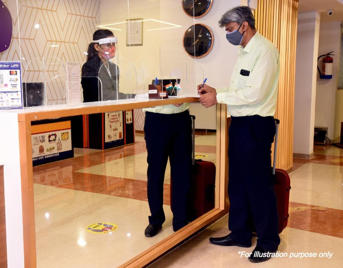 Spot On Sri Sai Lohith Lodge Near Snow World Secunderabad Экстерьер фото